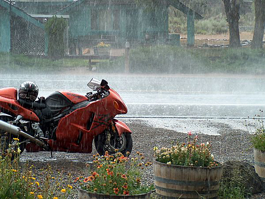 Motorcycle-Photography-Rain-Storm-2