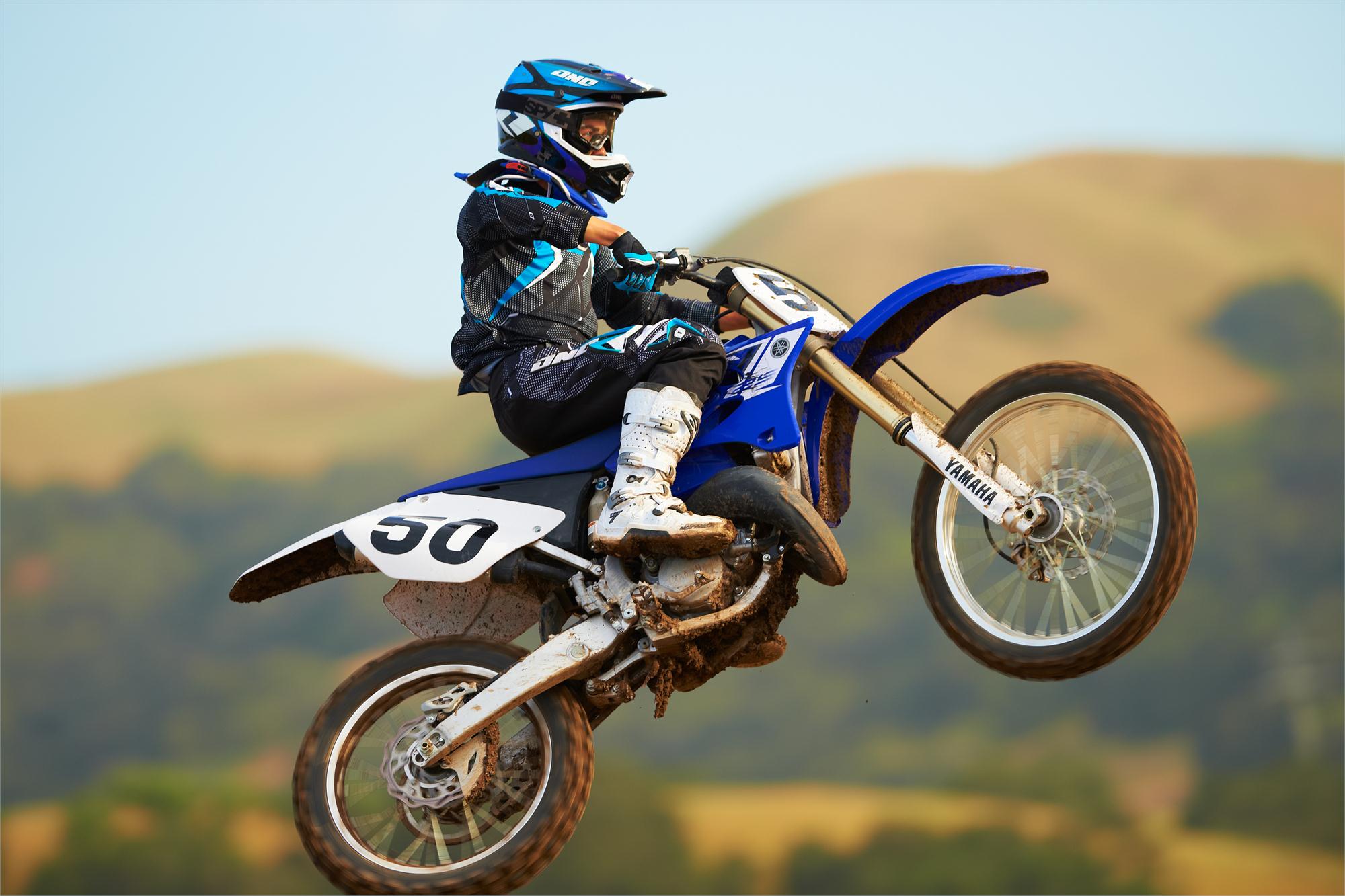 2013-yamaha-yz125-race-ready-out-of-the-crate-photo-gallery_6